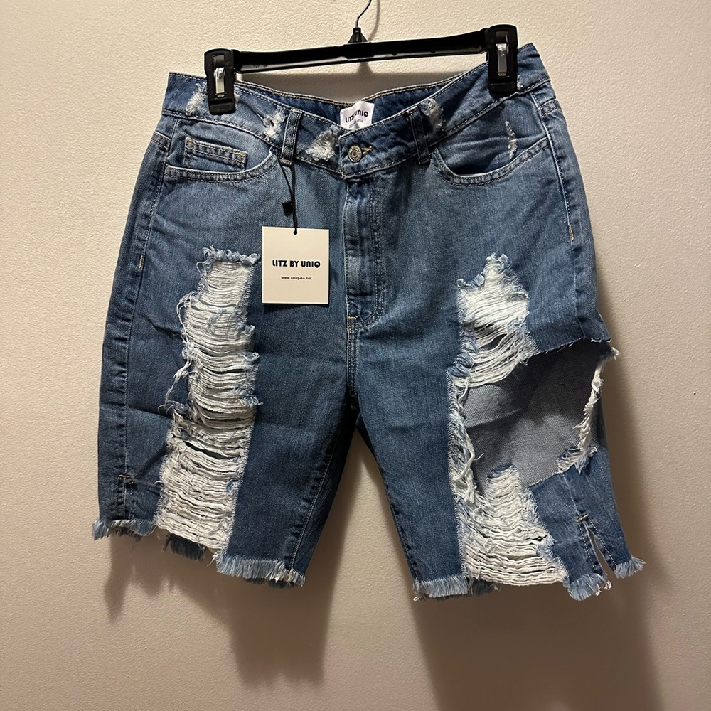LITZ by UNIQ Distressed Denim Shorts size Large